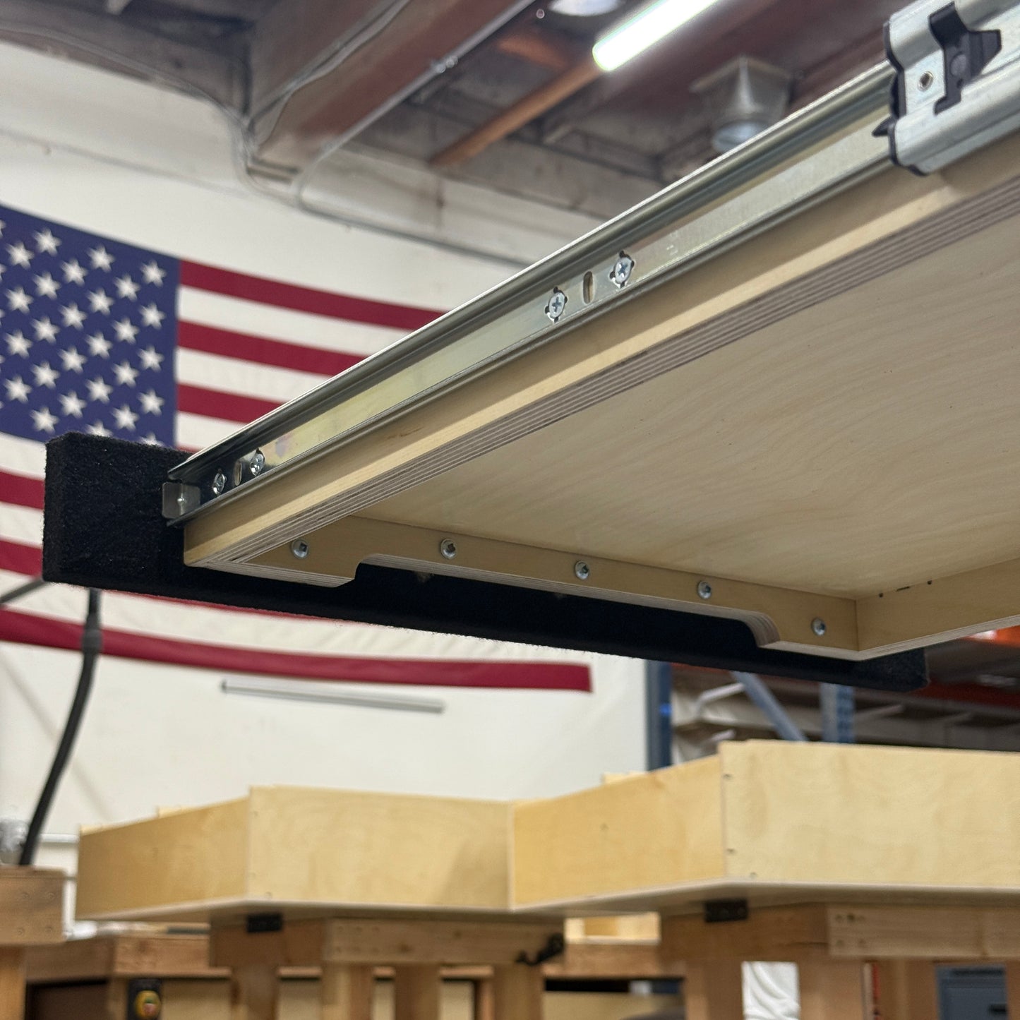 03-09 GX470 Drawer System