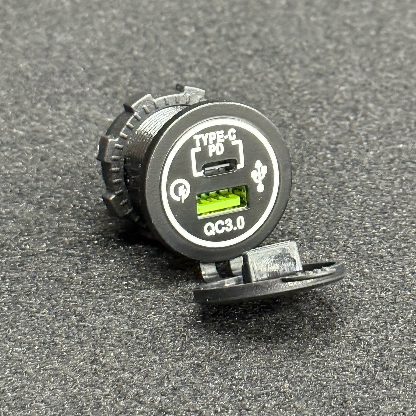 USB and USB Type C Socket