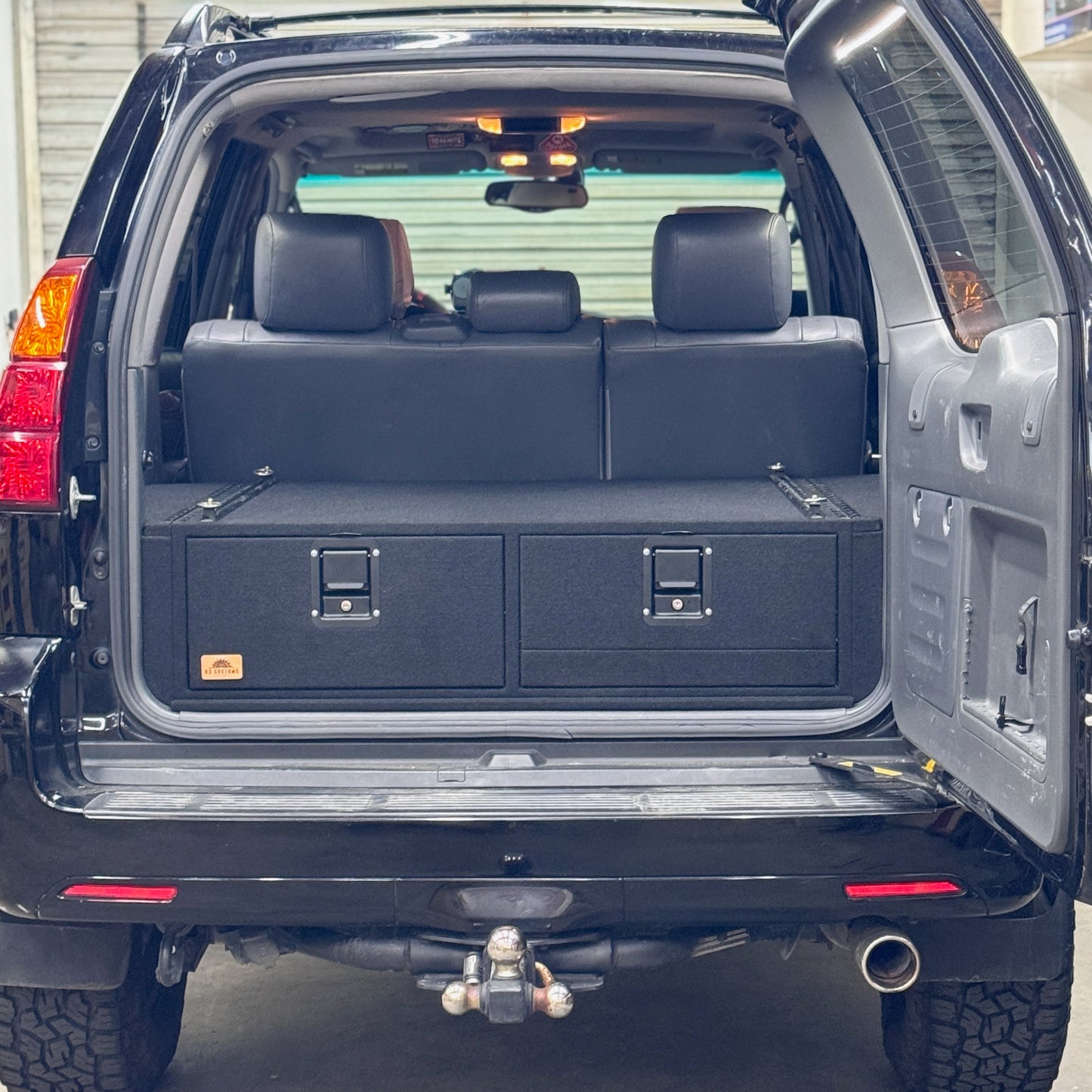 03-09 GX470 Drawer System