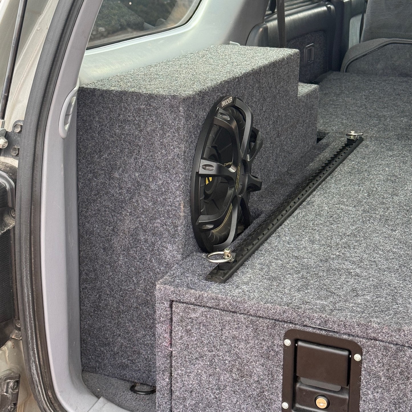 96-02 3rd Gen 4Runner Drawer System