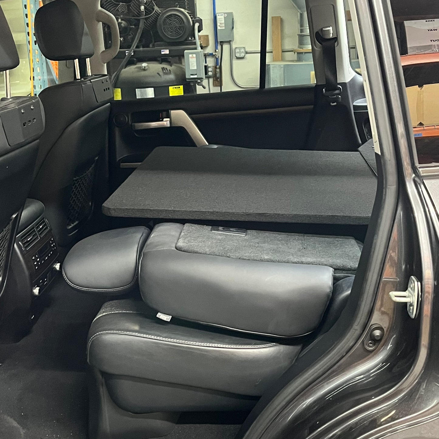 2008-2021 200 Series / LX570 Drawer System