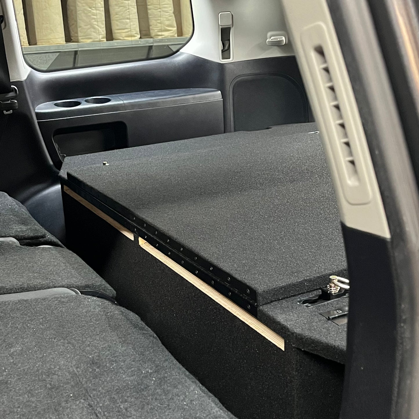 2008-2021 200 Series / LX570 Drawer System