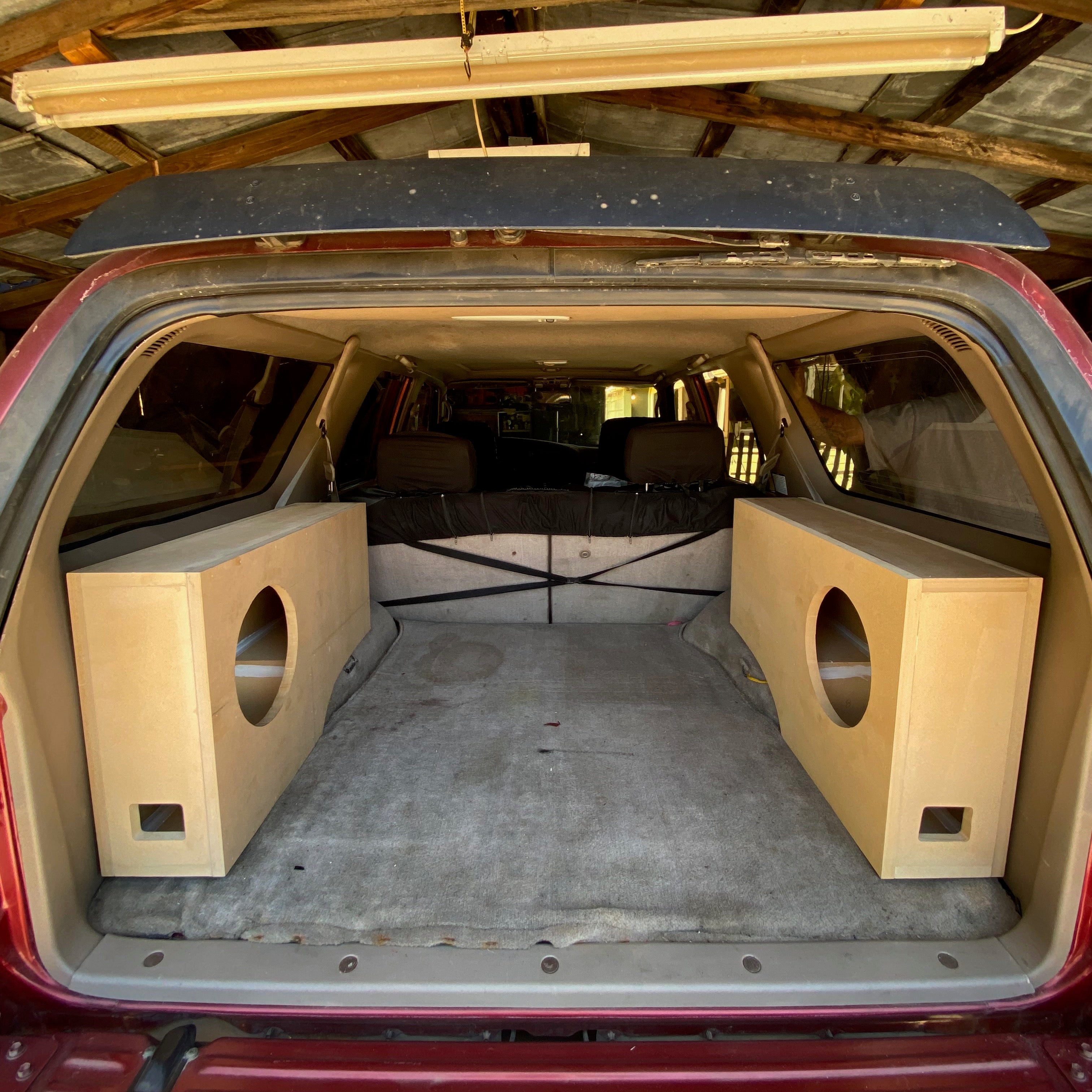 90-95 2nd Gen 4runner Sub Boxes – B3 Customs