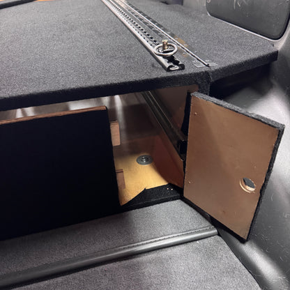 03-09 GX470 Drawer System